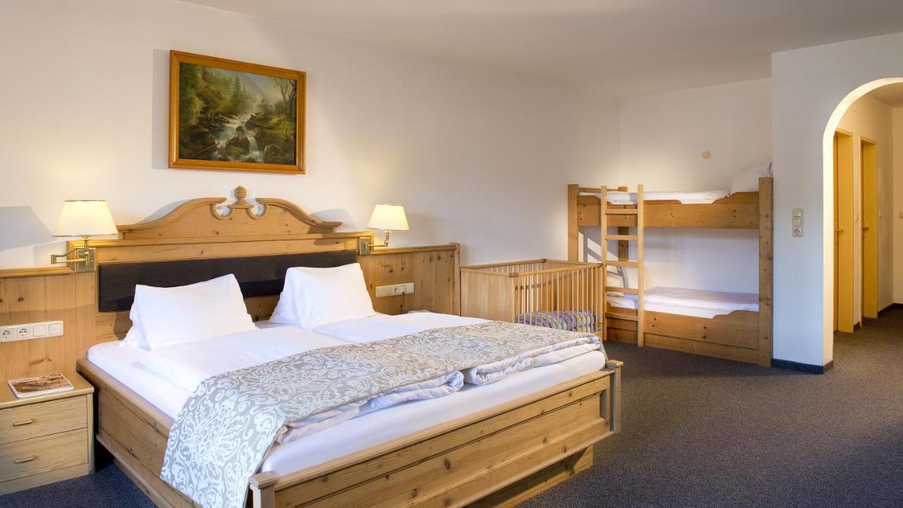 Hotel Wiesenegg Aurach bei Kitzbuehel Exteriör bild